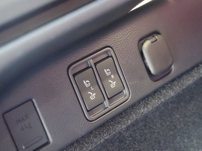 صورة مصغرة 37 لـ 2023 Lexus RX