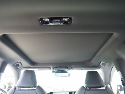 صورة مصغرة 24 لـ 2023 Lexus RX