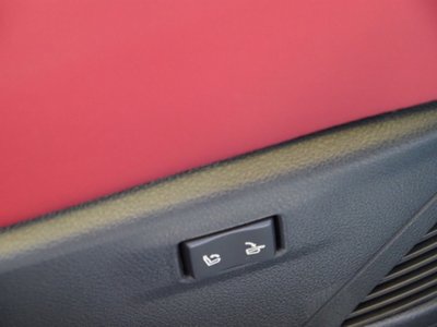 صورة مصغرة 33 لـ 2023 Lexus RX