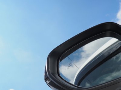 صورة مصغرة 49 لـ 2023 Lexus RX