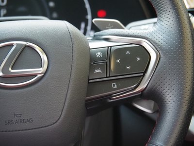 صورة مصغرة 41 لـ 2023 Lexus RX