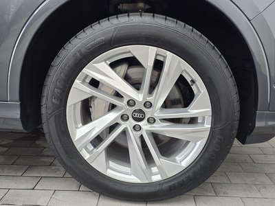 صورة 8 لـ 2021 AUDI Q7