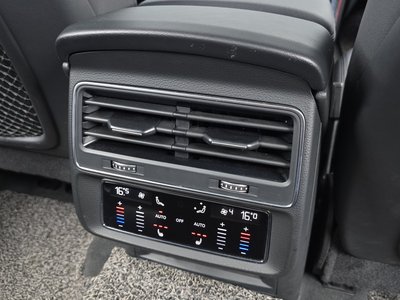 2021 AUDI Q7 缩略图 24