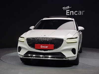 صورة 2 لـ 2021 Genesis GV70