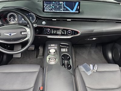 صورة 5 لـ 2021 Genesis GV70