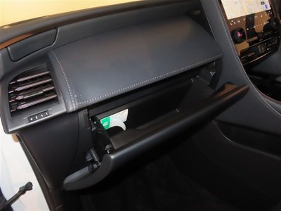 2026 Toyota ALPHARD — миниатюра 24