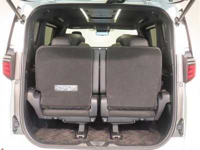 2026 Toyota ALPHARD — миниатюра 32