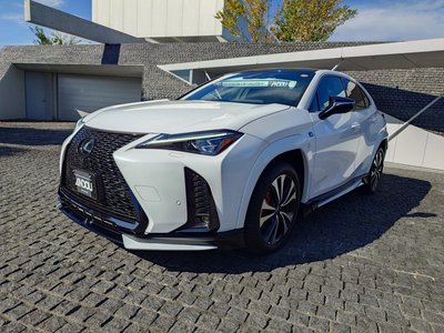 2024 Lexus UX 照片 1