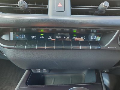 2024 Lexus UX 缩略图 16