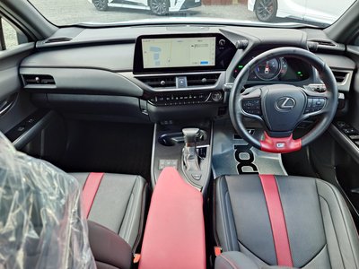 2024 Lexus UX 照片 9