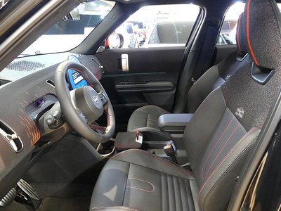 MINI COUNTRYMAN - 10