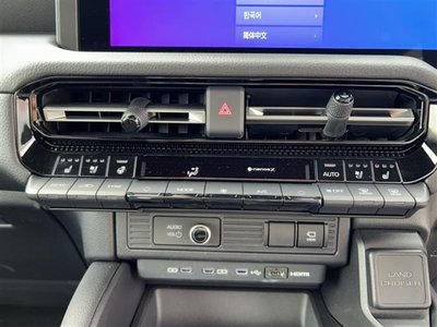 TOYOTA LAND CRUISER 250 - 10