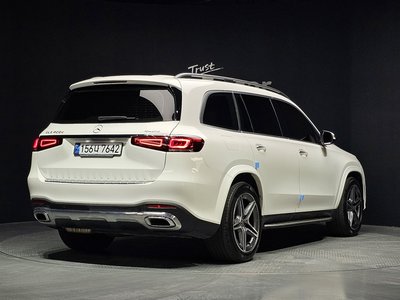 MERCEDES-BENZ GLS - 4