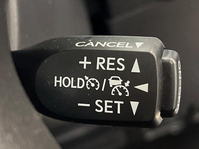 TOYOTA LAND CRUISER PRADO - 8