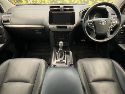 TOYOTA LAND CRUISER PRADO - 2