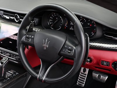 2021 Maserati QUATTROPORTE — фото 6