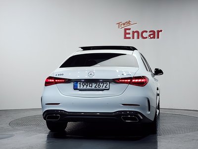 MERCEDES-BENZ C-CLASS - 4