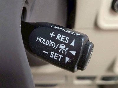 TOYOTA LAND CRUISER PRADO - 7