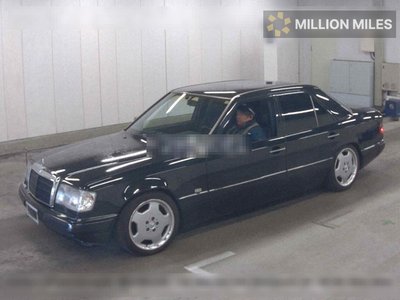 MERCEDES-BENZ E-CLASS - 4