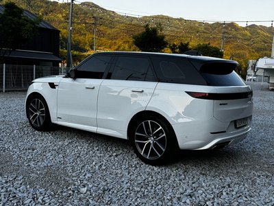 صورة 6 لـ 2023 LAND Rover RANGE ROVER SPORT