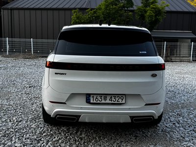 صورة 7 لـ 2023 LAND Rover RANGE ROVER SPORT