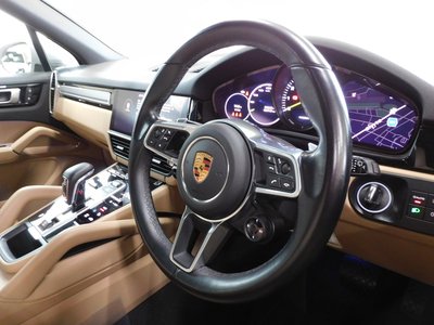 PORSCHE CAYENNE - 5