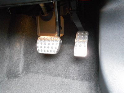 MERCEDES-BENZ GLB - 9