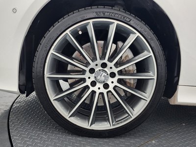 MERCEDES-BENZ E-CLASS - 6