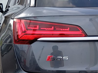 2022 AUDI SQ5 — фото 14