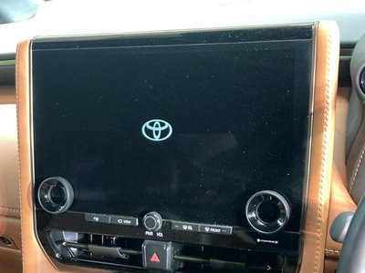 TOYOTA VELLFIRE - 4