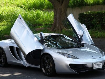 MCLAREN MP4-12C
