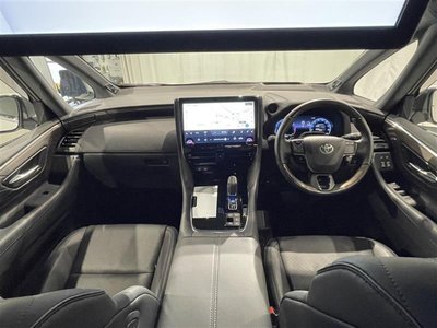 2025 TOYOTA ALPHARD photo 3