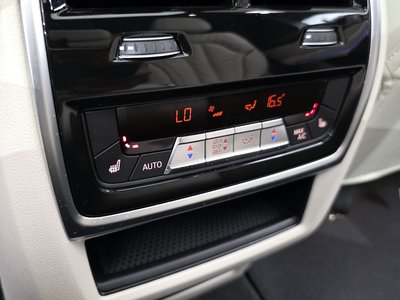 2025 BMW X5 缩略图 36