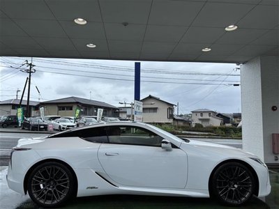 2017 Lexus LC photo 7