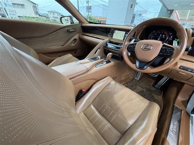 صورة مصغرة 15 لـ 2017 Lexus LC