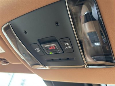 صورة مصغرة 34 لـ 2017 Lexus LC