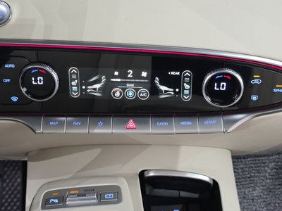 صورة مصغرة 27 لـ 2022 Genesis GV70