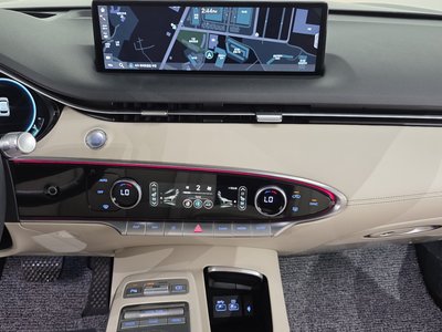 صورة مصغرة 23 لـ 2022 Genesis GV70