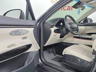 صورة مصغرة 16 لـ 2022 Genesis GV70