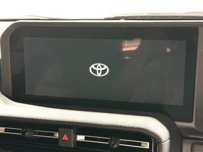 2024 Toyota LAND CRUISER 250 — миниатюра 11