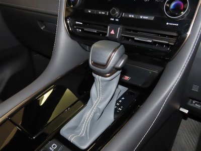 صورة مصغرة 18 لـ 2023 Toyota ALPHARD