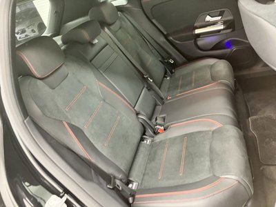 MERCEDES-BENZ GLA - 6