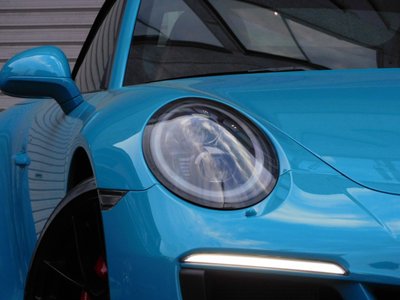 صورة 7 لـ 2017 Porsche 911