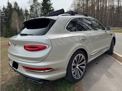 صورة 6 لـ 2022 Bentley BENTAYGA