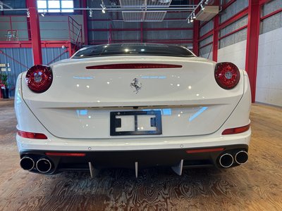 FERRARI CALIFORNIA - 4