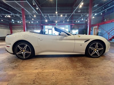 FERRARI CALIFORNIA - 10