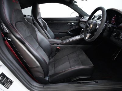 2019 Porsche 718 照片 2