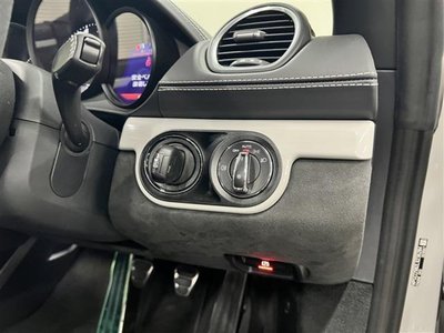 صورة مصغرة 43 لـ 2020 Porsche 718 SPYDER