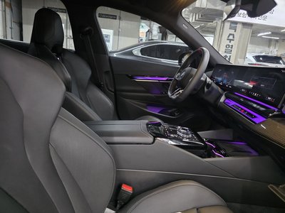 2025 BMW I5 — фото 4