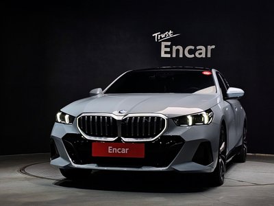 صورة 2 لـ 2024 BMW 5 SERIES